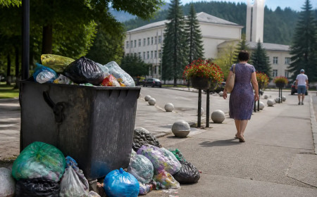 Dosarele Moineștiului, 27 iulie 2026: Oraș turistic cu gunoiul după program: câte curse au fost ratate în iulie și cine a plătit pentru ele?